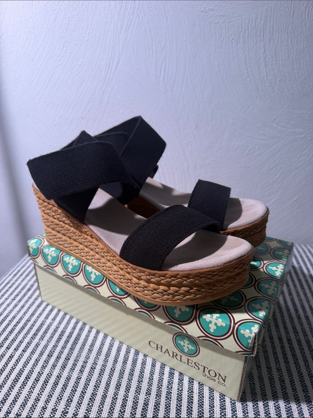 Charleston Shoe Co Bermuda Wedge Size 9